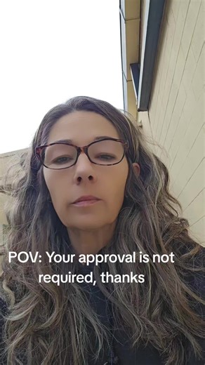 Confidence isn’t loud. It’s deciding without asking. #pov #confidence #unbothered #selfworth #womenover50