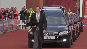 Gordon Banks' funeral takes place at Stoke Minster