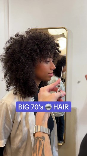 70's Hair: Embracing Big Curls and Volume