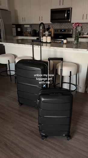 Unboxing Samsonite Outline Pro Luggage Set with Travel Enthusiast