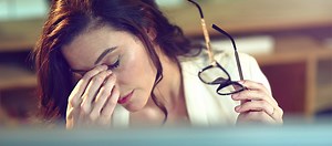 Déni de burn-out : pourquoi certains minimisent leurs symptômes - Psychologies.com