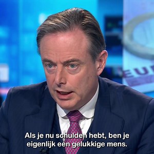 86K views · 2.4K reactions | We moeten ons over het Belgische niveau niet veel illusies meer maken. De Croo is vanuit de zevende partij en met een Vlaamse minderheid premier geworden. Het gevolg: de grootste tekorten, de hoogste belastingen en de hoogste uitgaven.  (Beelden: VTM NIEUWS) | Bart De Wever | Facebook