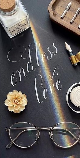 Penmanship - Artistic lettering method: Endless Love #short
