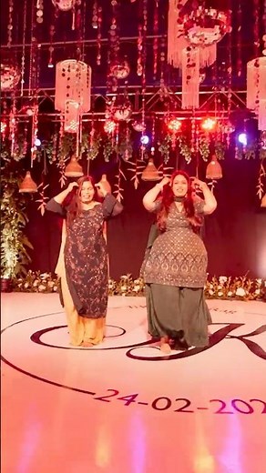 Vibrant Sangeet Highlights 💫 | Bride’s Friends Dance on “Navrai Majhi” 💃 #shorts