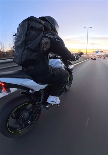 Exciting Biker Dance Moves for All Riders
