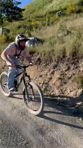 Im Bikepark Winterberg 🤩 #mtb #sessionizzda // fast 🚲💨🤝🏽💯