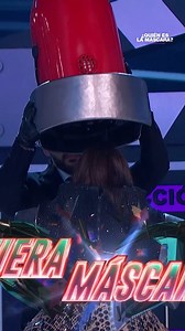 16K views · 205 reactions | ¡FUERA MÁSCARA, FUERA MÁSCARA! #RubyGlossEs  Cynthia Klitbo ¡Gracias por haber formado parte de esta gran aventura!   ¿#QuiénEsLaMáscara?, disponible en @CanalEstrellas , @univision y @vix | Las Estrellas | Facebook