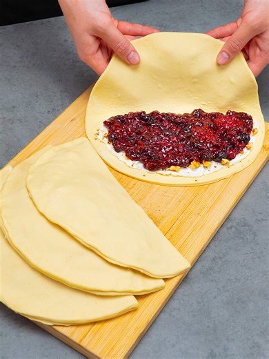 Delicious Puff Pastry Dessert with Jam and Berries