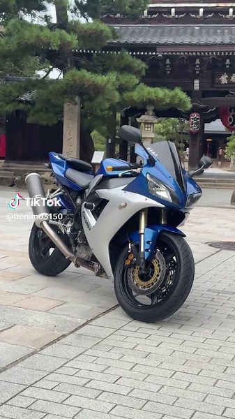 Yamaha YZF-R1 5PW: Speed and Performance Insights