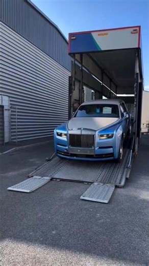 Rolls Royce Umbrella Price 😱 | World’s Most Luxury Car Umbrella