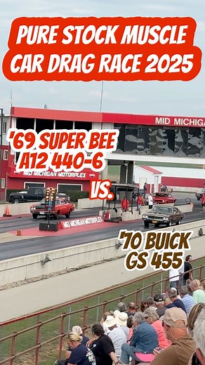 ‘69 Super Bee A12 440 6 Pack vs. ‘70 Buick GS 455 Pure Stock Muscle Car Drag Race 2025 PSMCDR! | Ian Ashton