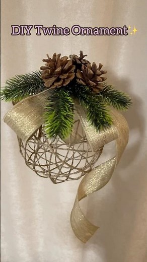 DIY Rustic Jute Ball Ornament ✨ #christmasdiy #rusticdecor #christmascrafts