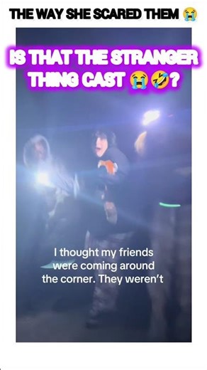 The WAY she SCARED The Stranger things cast!😭#shorts #strangerthings #viral #funny #scary #trending