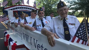 Independence Day parade is festive, celebratory in Hyde Park