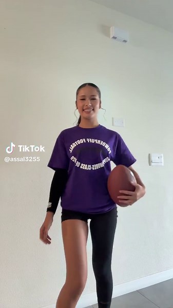 Exciting Powder Puff Win Against Juniors & Seniors