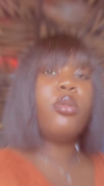 Lizzy Thompson on TikTok