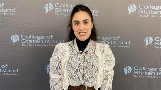 Aicha talks about her experience during her English classes! | English Language Institute - College of Staten Island/CUNY