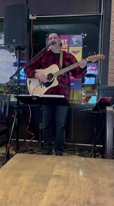 'Santa Claus is Coming to Town' #brucespringsteen #acousticcover #christmassong #mikeg