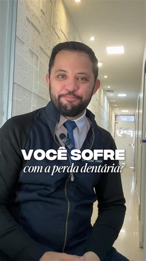 PREV ORAL | DENTISTA CEILÂNDIA on Instagram: "🚨 UM RECADO PARA VOCE DA CEILÂNDIA DF 🚨 Você já se sentiu sem esperança depois de tentar tratamentos que não deram certo? Conheça a história da Núbia, que chegou desiludida, com medo e sem acreditar que poderia sorrir novamente. Juntos, devolvemos não só os dentes fixos, mas a dignidade, a alegria e a confiança que ela pensava ter perdido para sempre. Aqui, o sorriso é muito mais que um tratamento: é a realização de um sonho esquecido e o renascime