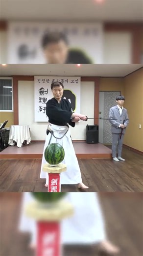 #martialarts #samuraiarmor #naginata #samurai #karate #katana_japan #samuraisword #judo #katana #foryoupage #hantana #japan #tokyo #foryoupage #respect #hantana #respect #fypシ #fypシ゚viral #viral #odachisword