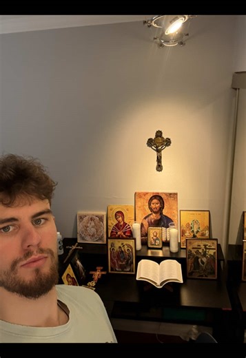 Creating a Prayer Corner for Catholic Reflection