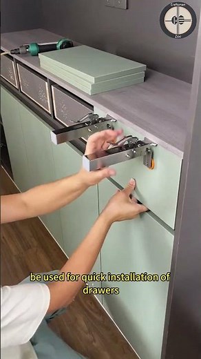 Installing fixing clips on the drawer surface can be used for quick installation of drawers