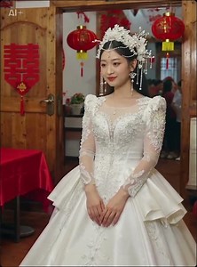 Beautiful Korean bride blushing #wedding #ceremony #bride