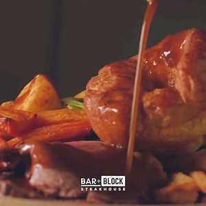 The heart wants what the heart wants.. and this one wants a Sunday Roast with extra roasties please 😍 #BarAndBlock | Bar Block