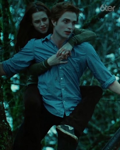 1.4M views · 67K reactions | « Je n’ai pas peur de toi » Bella se sent en confiance avec Edward …  Twilight - Chapitre 1 : Fascination, dimanche à 21.05 | 6ter | Facebook