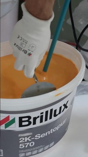 Neue kreative und fugenlose Bodenbeschichtung von Brillux!