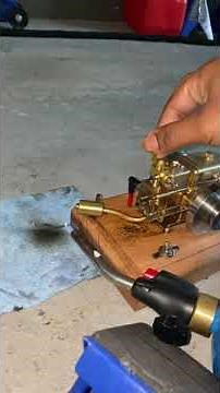 Mini 4 Stroke Engine SHOOTING FLAMES!