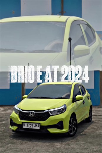 Honda Brio E CVT 2024 Electric Lime - Odo 46.000 KM, Pajak 10/2026