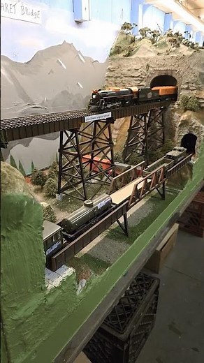 ho scale halloween passenger train 🎃
