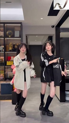 Musical_notes: Butterfly Step Stunning Returns! Li#G63518