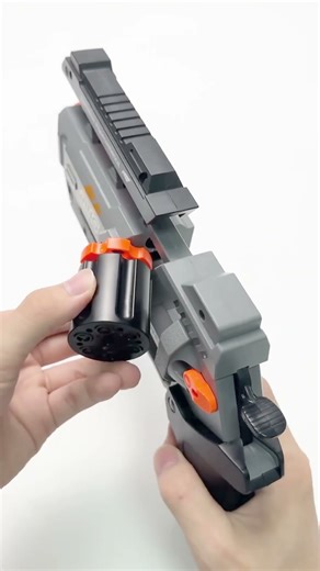 Cool Revolver! #zhenduogelblaster #nerf #shootingtoys #toys