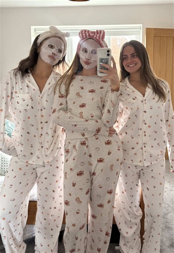 Girls' Day Ideas: Easy Girly Activities for Besties