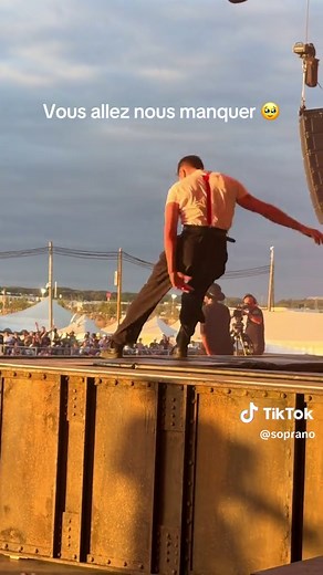 La dernière était magnifique, merci pour tout 🥰🫶🏾 #festivals #concert #tournée