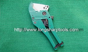 [Hot Item] Heavy-Duty PVC Water Pipe Cutter for Precision Cutting