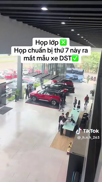 Các bạn có nhận ra tôi ở chỗ nào ko =)) #salesoto #mitsubishi #andanvinhphuc #miítubishivinhphuc