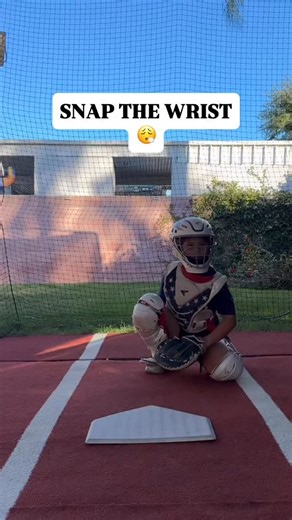 Catching ASMR Love that glove pop! 🔥 Watch how she times it perfectly ➡️ catches ➡️ snaps the wrist, and drives it right back into the zone ‼️ | Softball Lessons