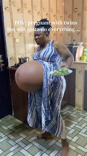 POV: You’re Pregnant With Twins But Still Gotta Feed Everyone 😭