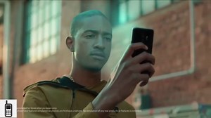 Samsung Galaxy S20 -  First Look - Unboxing