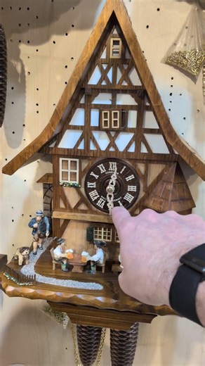 Black Forest Cuckoo Clock with Night Watchman – 8 Day Movement 🇩🇪