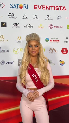 Miss Charm on Instagram: "A silent review from Miss Charm Mexico featuring her Chando gift - her expressions say it all! #MissCharm2025 #MissCharm #PreliminaryShow #MissCharmMexico"