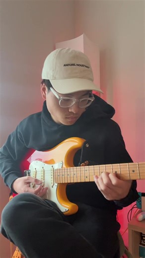 Won't have my guitar back for a few days for repairs :(((( #guitar #adele #skyfall #guitarist #fender