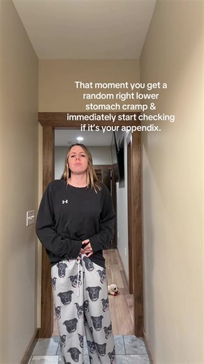 It starts with one weird cramp in the lower stomach and suddenly your brain goes straight to “Is this my appendix?” Appendicitis usually doesn’t start as sharp pain right away. Many people first notice a dull discomfort near the belly button that gradually moves to the right lower abdomen and becomes more constant. Pain that worsens with movement, coughing, or pressing on the area, along with symptoms like fever, nausea, vomiting, or loss of appetite, can be warning signs that something more ser