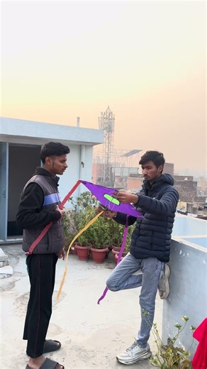 Unique kite flying 🪁😱#kite #kiteflying #patang #shorts