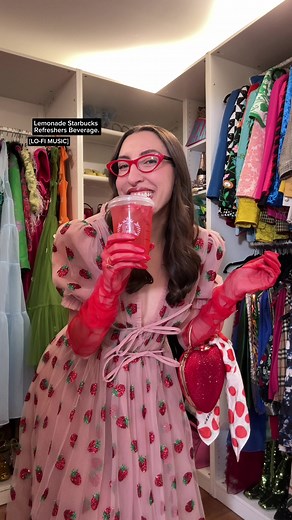 Discover Your Hue with Starbucks Hue Finder | Spring Refresh