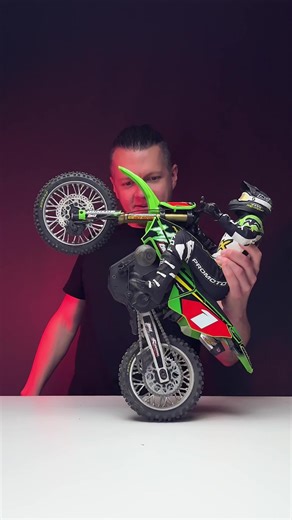 Losi Promoto 1/4 Scale RC Motorcycle Jumps Showcase