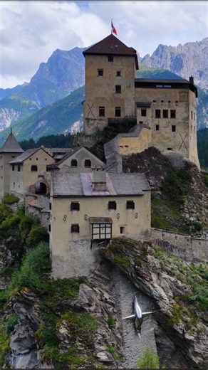 A 1,000-Year-Old Castle in Switzerland 🇨🇭